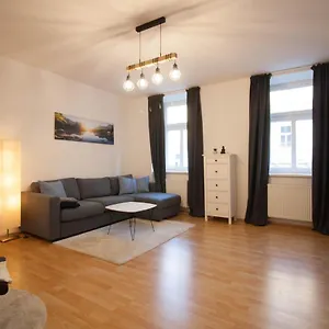 new-2bedroom-apartment-near-clty-center.vienna-besthotels.com/